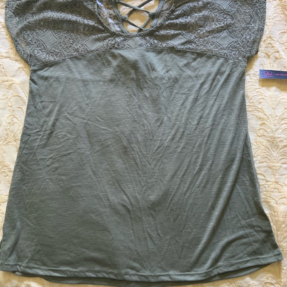 Khaki green summer top!